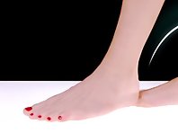 Natalie Moore submits to Aiden Starr Foot Worship